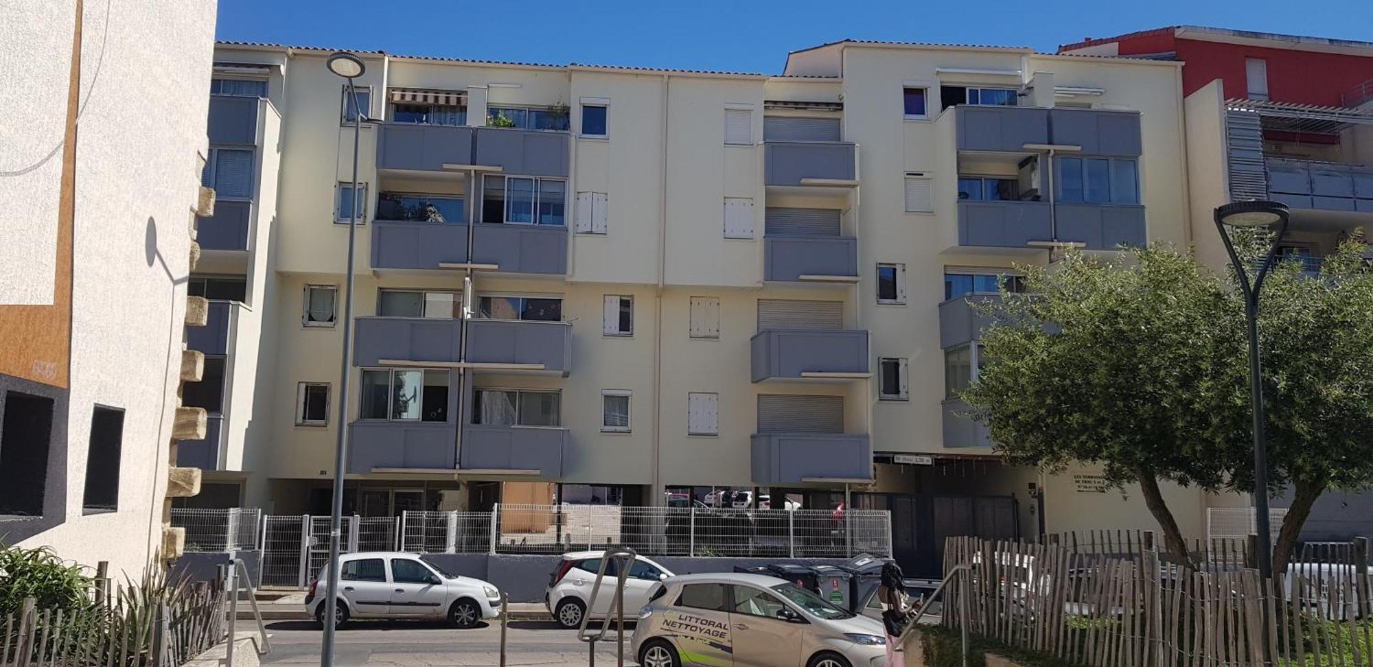 Le Venizio - Classe 2 Etoiles - T2 Climatise, Avec Terrasse, Parking, Pret De Velos, 10 Minutes A Pied Gare Et Centre Ville Сет Экстерьер фото