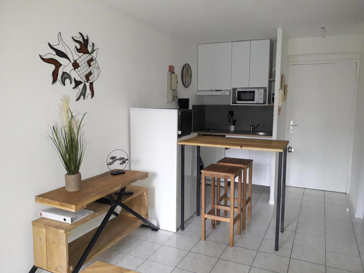 Le Venizio - Classe 2 Etoiles - T2 Climatise, Avec Terrasse, Parking, Pret De Velos, 10 Minutes A Pied Gare Et Centre Ville Сет Экстерьер фото